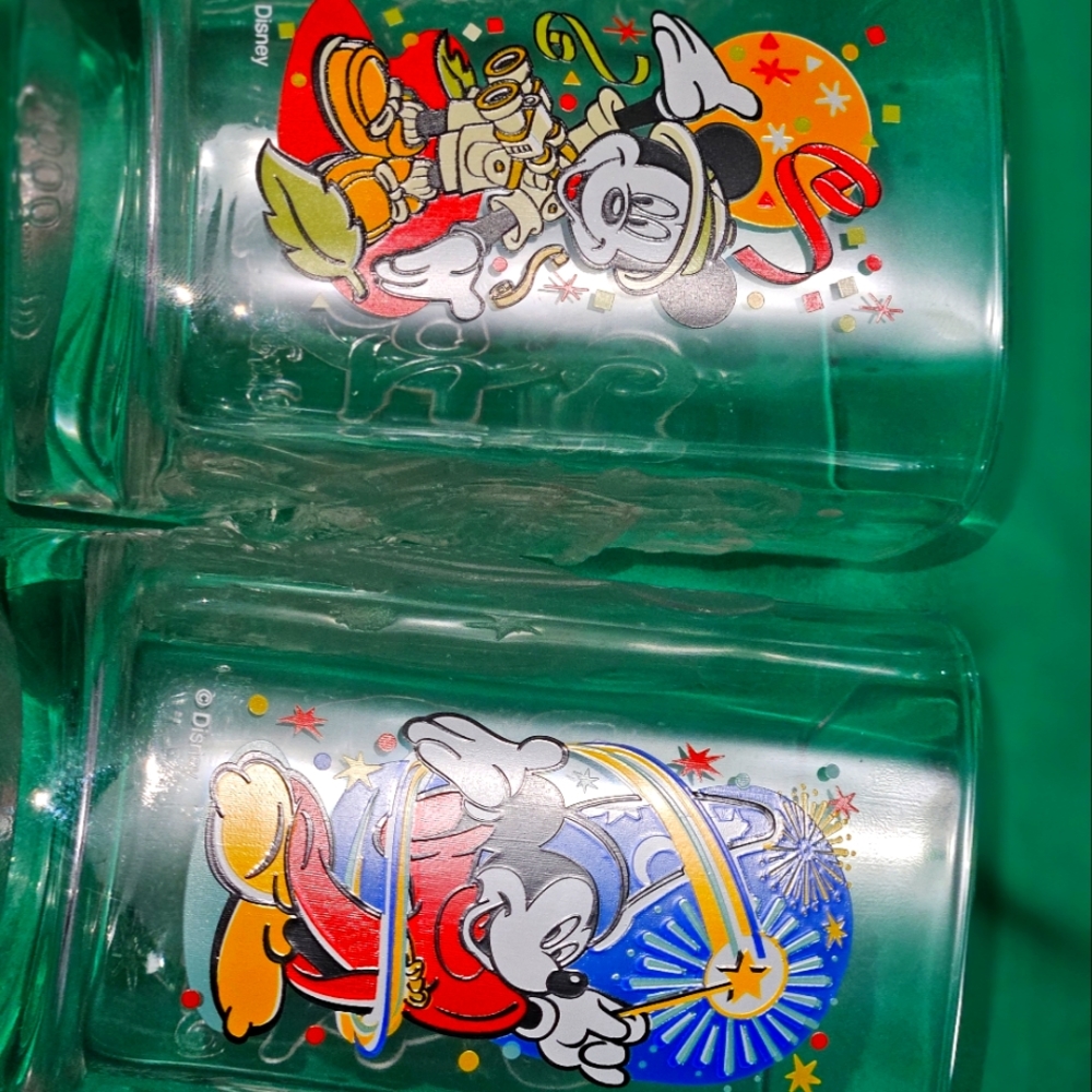 Walt Disney world 2,000